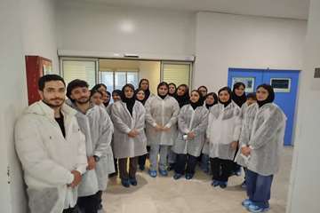 بازدید کمیته ارتباط با صنعت دانشکده داروسازی از شرکت کاسپین تامین